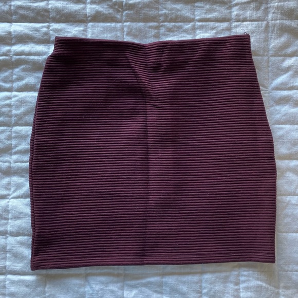 Wilfred stretch mini skirt - size L - Picture 2 of 3